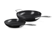 Le Creuset Essential Keramik-Antihaft 2-teiliges Pfannenset (24-28 cm)