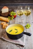 Le Creuset Caquelon 18 cm schwarz matt
