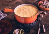Le Creuset Caquelon 18 cm schwarz matt