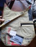Beadbags CR12 Schultertasche aus Zementsack rot