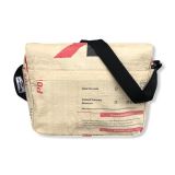 Beadbags CR4 Schultasche Andy aus Zementsack rot