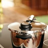 Fissler Schnellkochtopf VITAVIT PREMIUM 18 cm, 2,5 ltr. mit D�mpfeinsatz