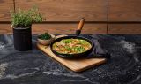 Le Creuset Bratpfanne mit Holzgriff 28cm - schwarz