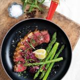 Le Creuset Bratpfanne mit Holzgriff 26cm - in 3 Farben