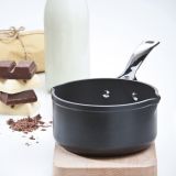 Le Creuset Aluminium Milchtopf 16 cm antihaft